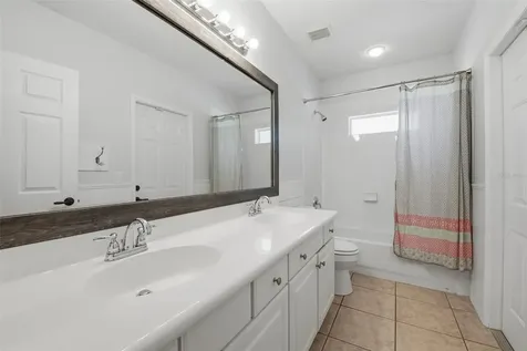 5741 Bay Side Drive Orlando FL 32819