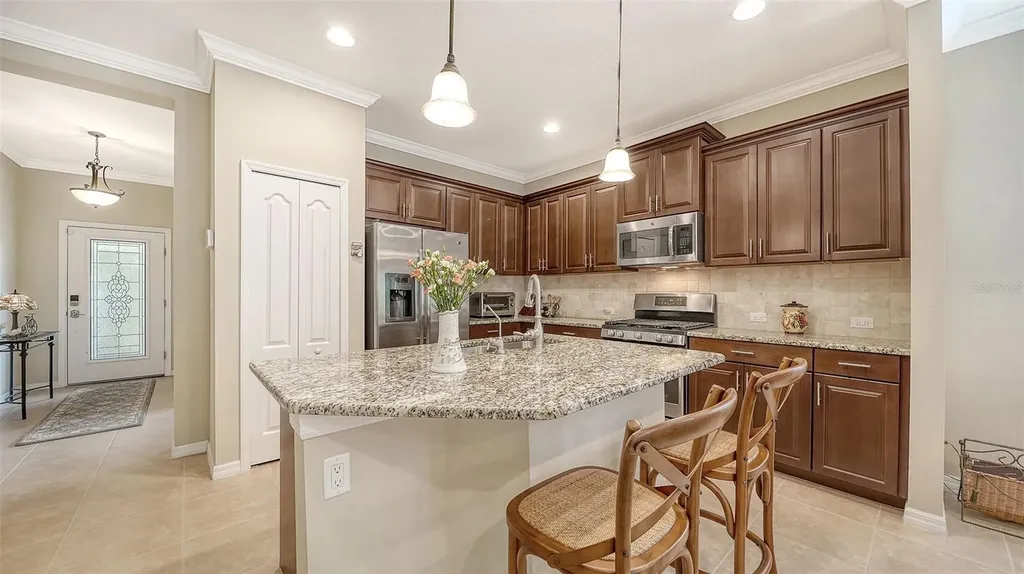 4866 Maymont Park Circle Bradenton FL 34203