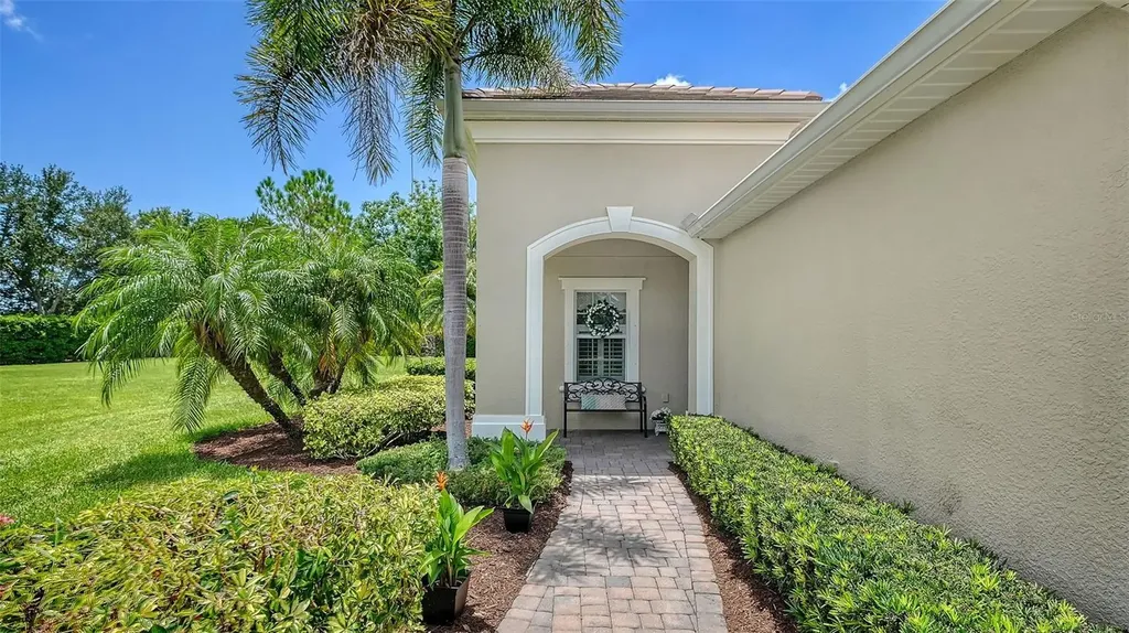 4866 Maymont Park Circle Bradenton FL 34203