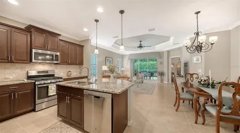 4866 Maymont Park Circle Bradenton FL 34203