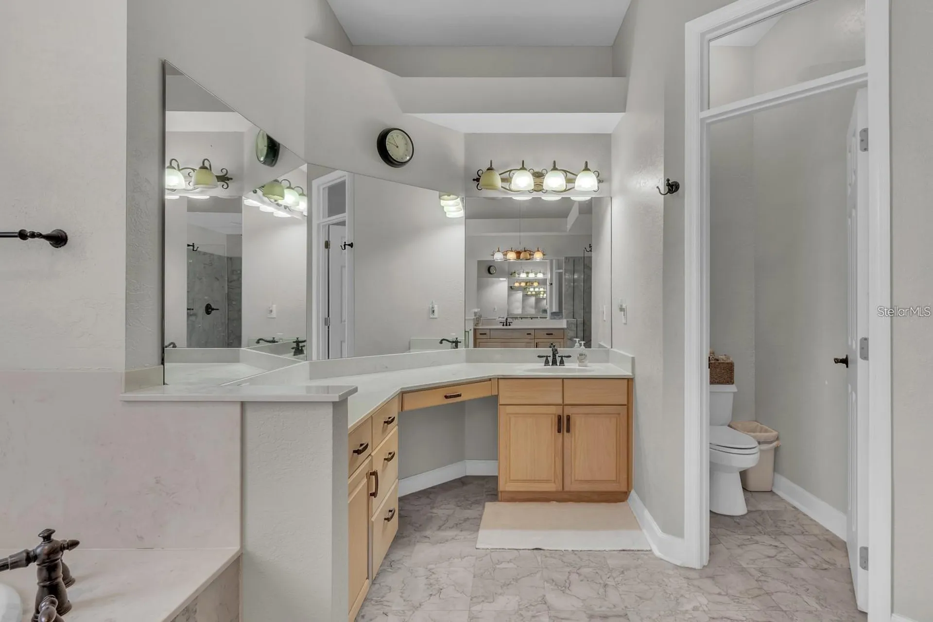 8740 Ingleton Court Orlando FL 32836