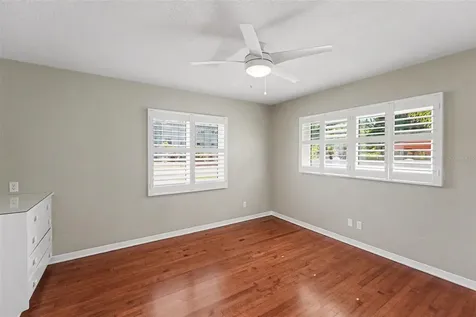 4660 22nd Avenue S St Petersburg FL 33711