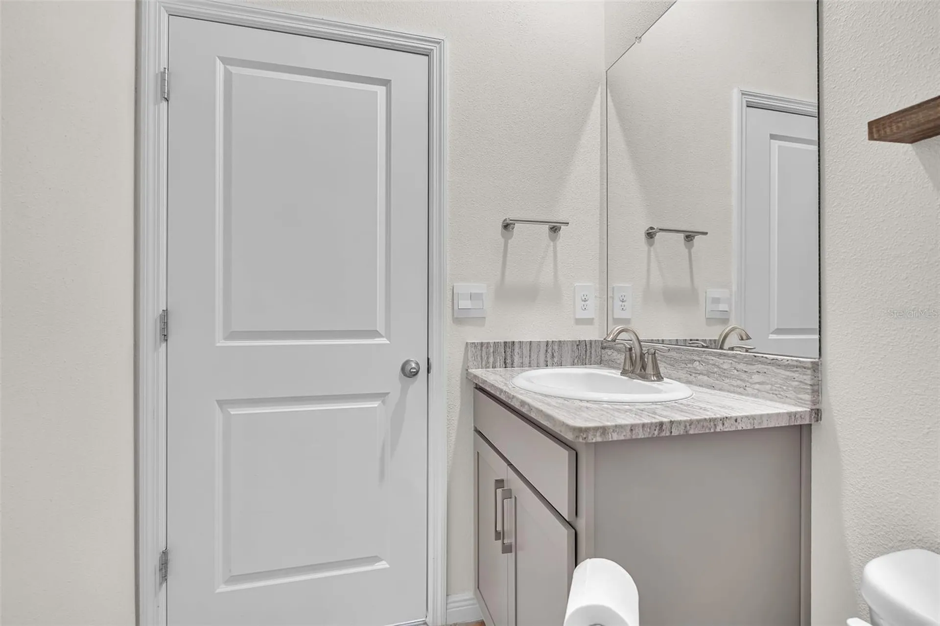 17821 Cantarina Cove Bradenton FL 34211