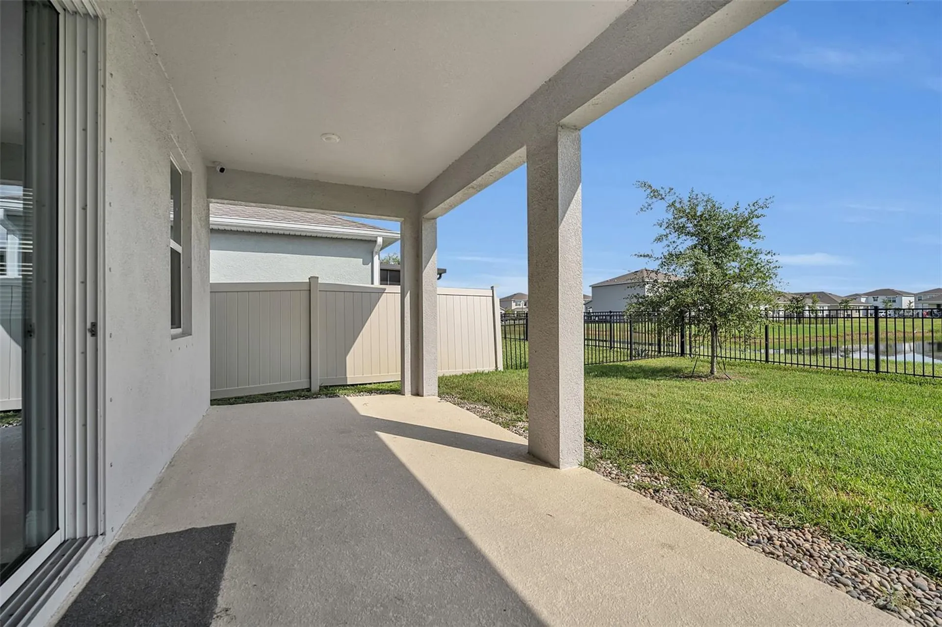 17821 Cantarina Cove Bradenton FL 34211