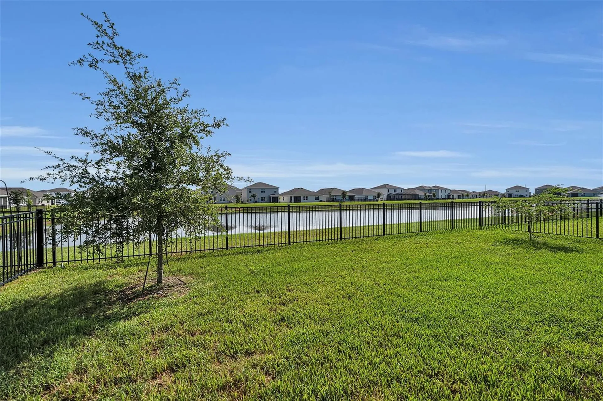 17821 Cantarina Cove Bradenton FL 34211