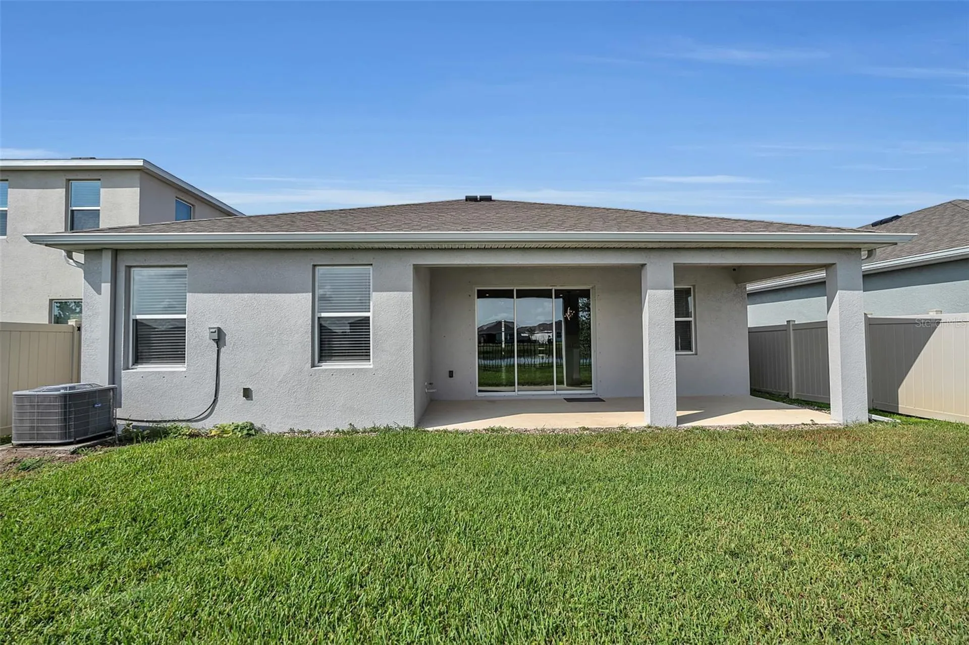 17821 Cantarina Cove Bradenton FL 34211