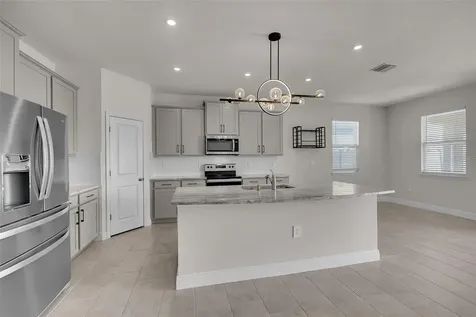 17821 Cantarina Cove Bradenton FL 34211