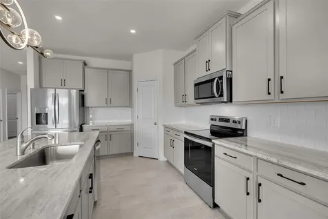 17821 Cantarina Cove Bradenton FL 34211