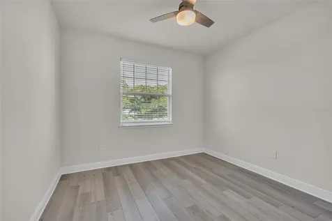17821 Cantarina Cove Bradenton FL 34211