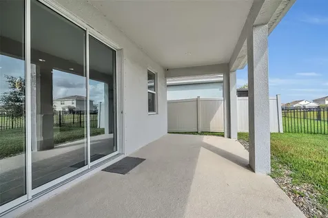 17821 Cantarina Cove Bradenton FL 34211