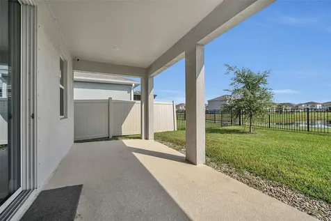 17821 Cantarina Cove Bradenton FL 34211