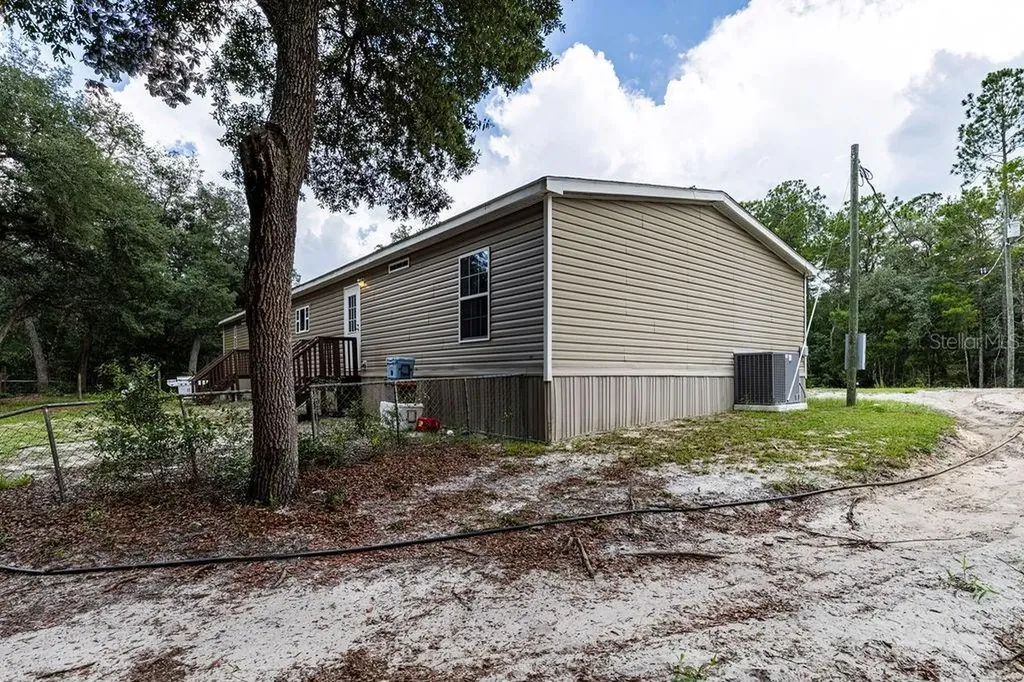 24821 Old Deer Road Paisley FL 32767
