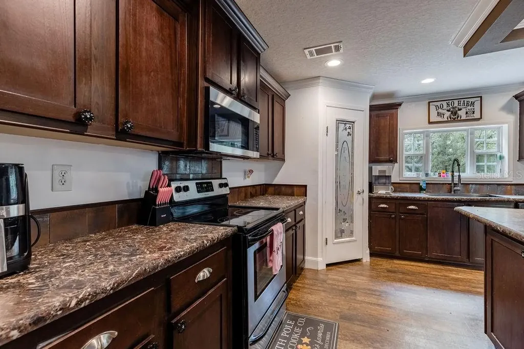 24821 Old Deer Road Paisley FL 32767