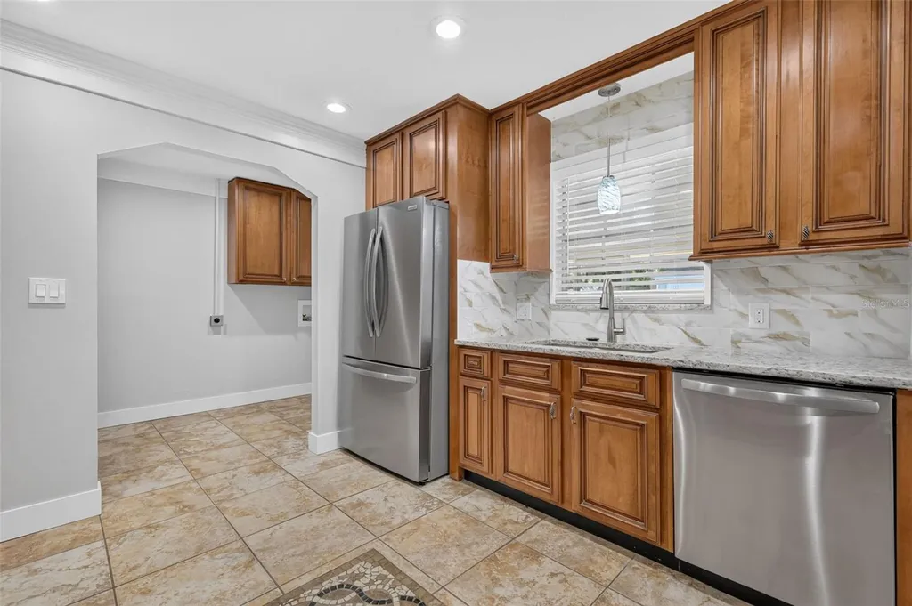 33350 E Lake Joanna Drive Eustis FL 32736