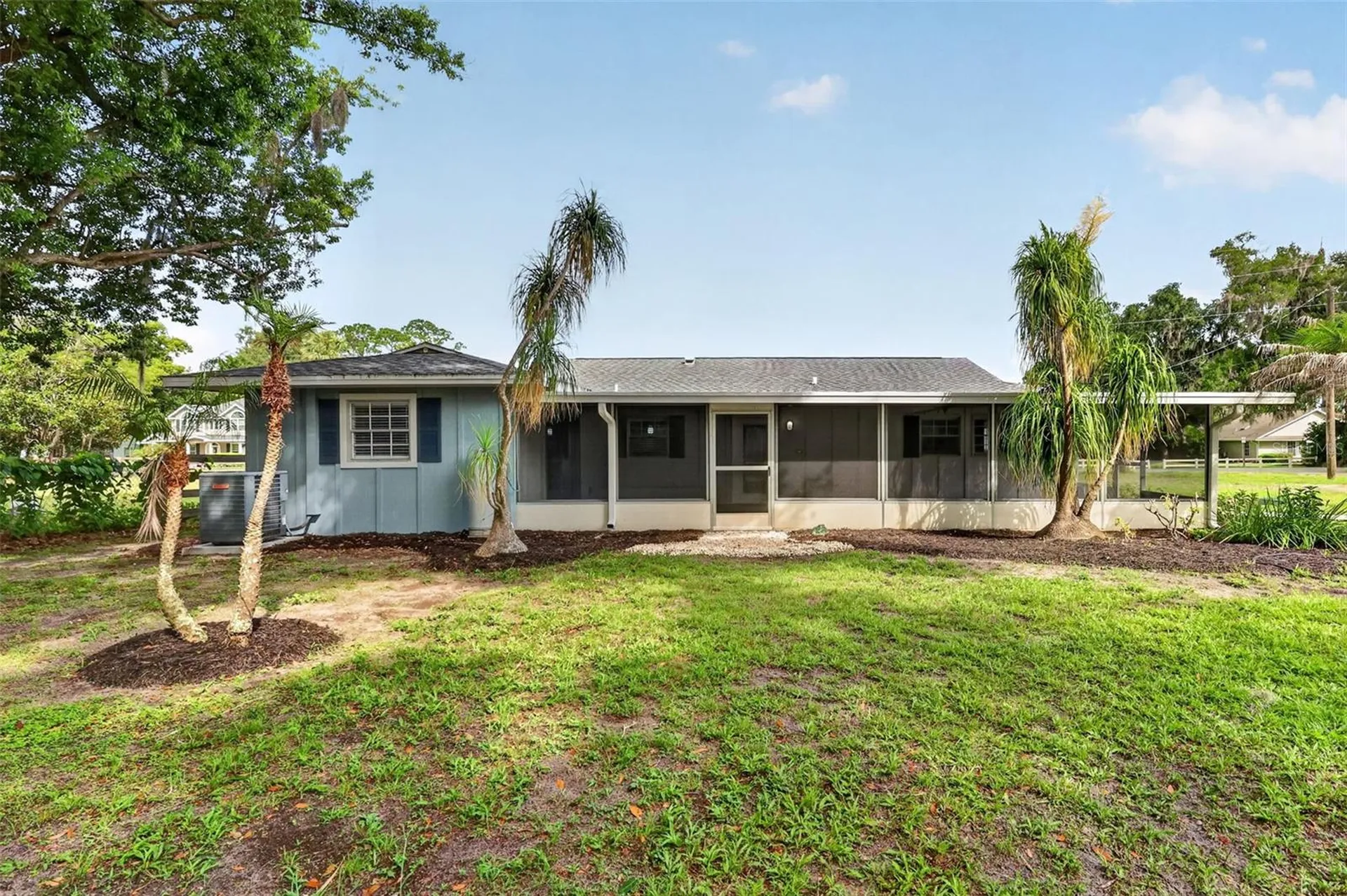 33350 E Lake Joanna Drive Eustis FL 32736