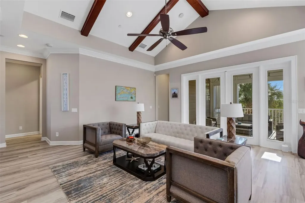 289 Sapphire Lake Drive Bradenton FL 34209