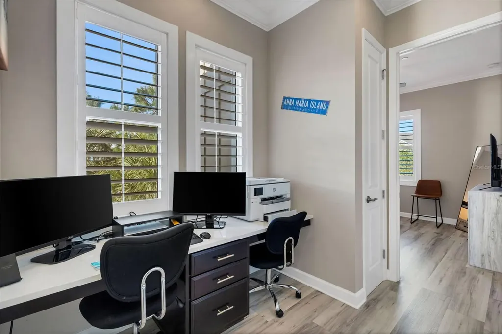 289 Sapphire Lake Drive Bradenton FL 34209