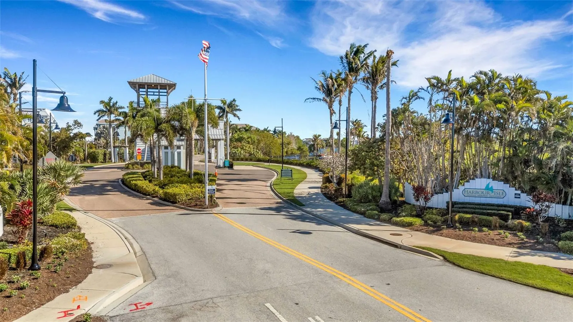 289 Sapphire Lake Drive Bradenton FL 34209