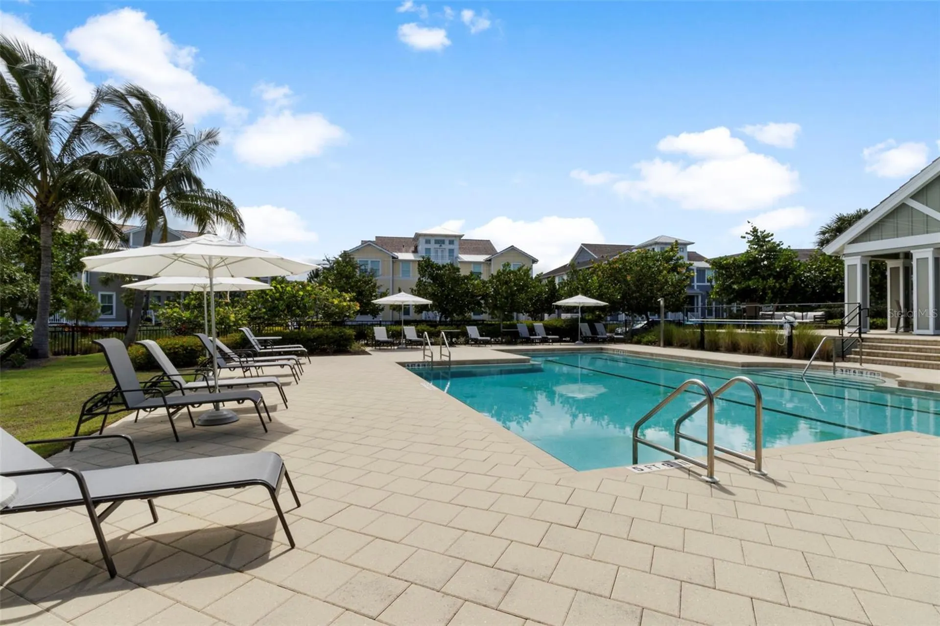 289 Sapphire Lake Drive Bradenton FL 34209