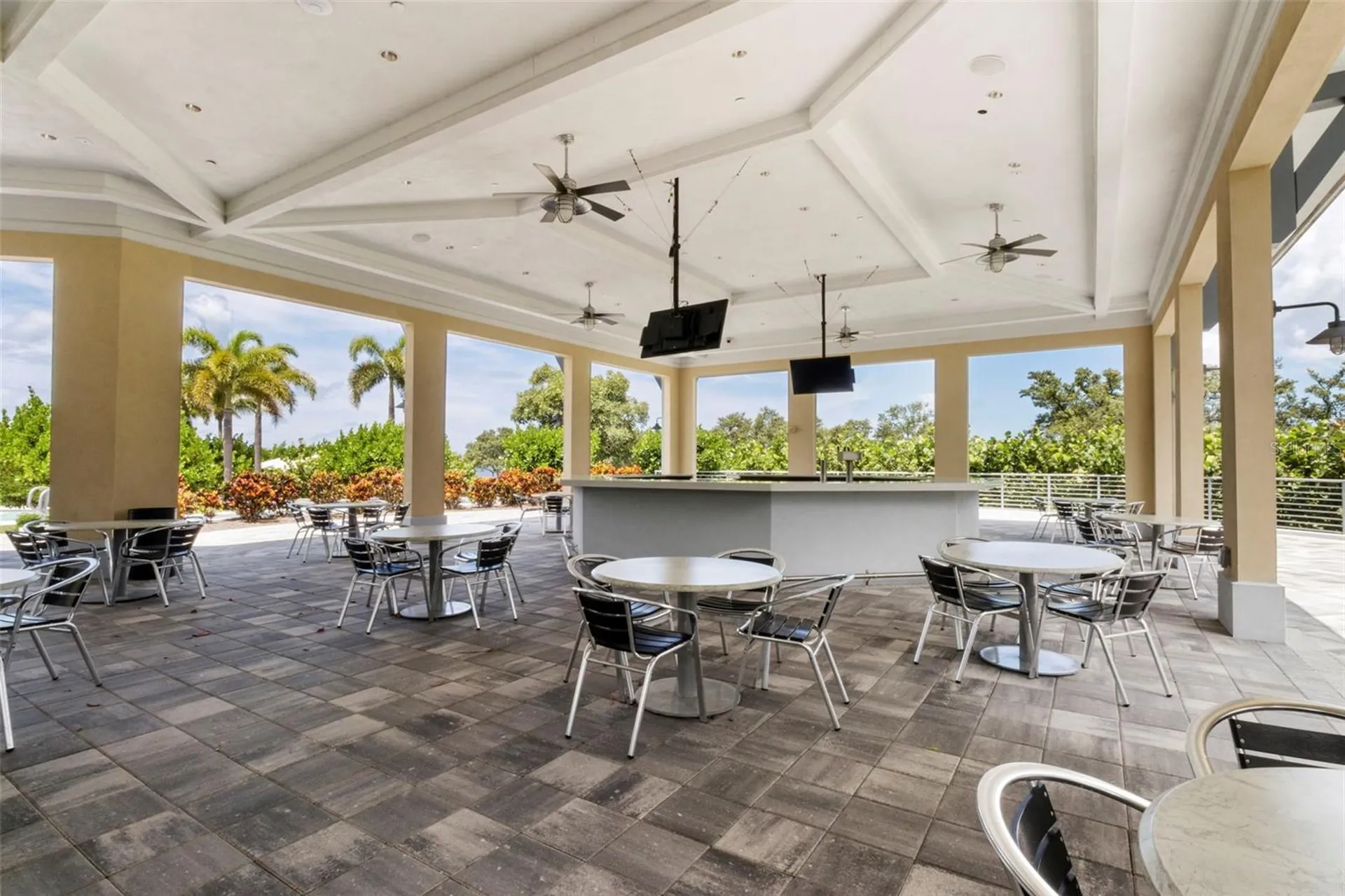 289 Sapphire Lake Drive Bradenton FL 34209