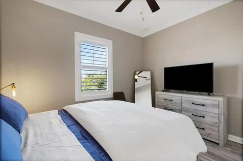 289 Sapphire Lake Drive Bradenton FL 34209