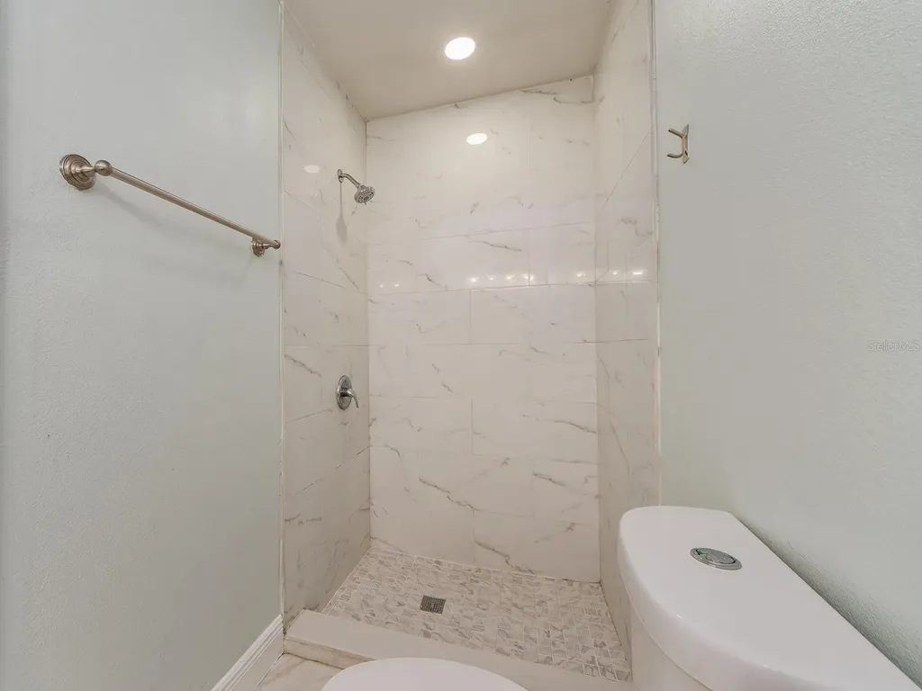 1005 N Highland Avenue Clearwater FL 33755