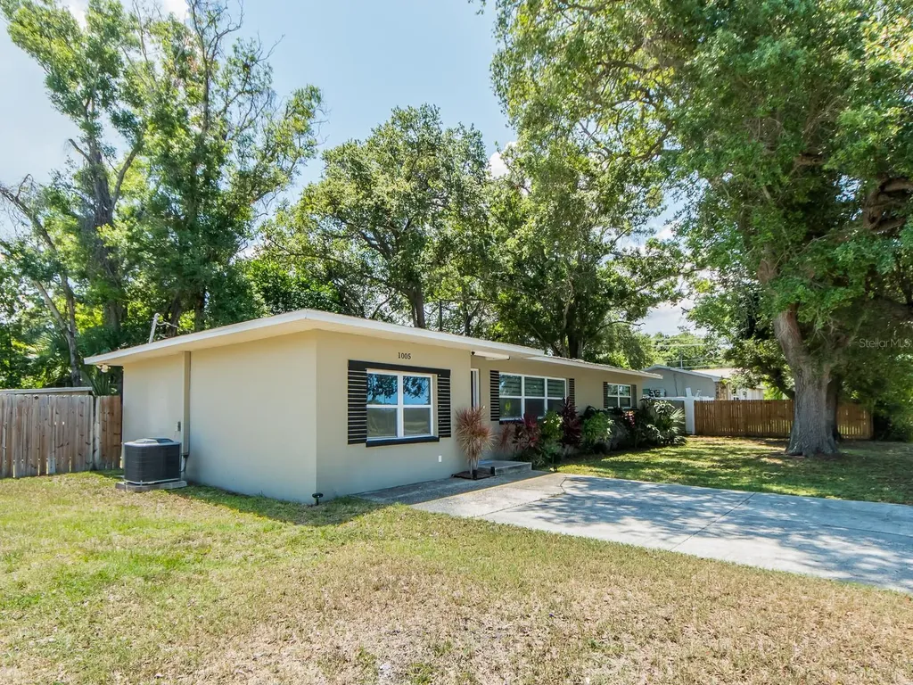 1005 N Highland Avenue Clearwater FL 33755