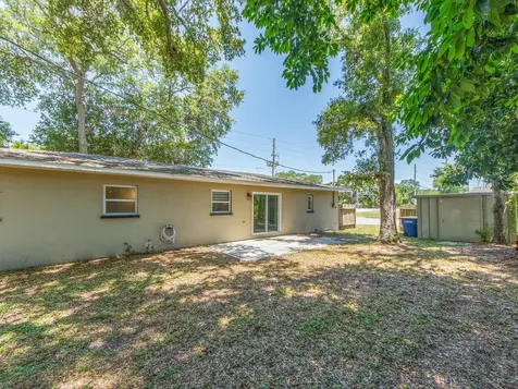 1005 N Highland Avenue Clearwater FL 33755
