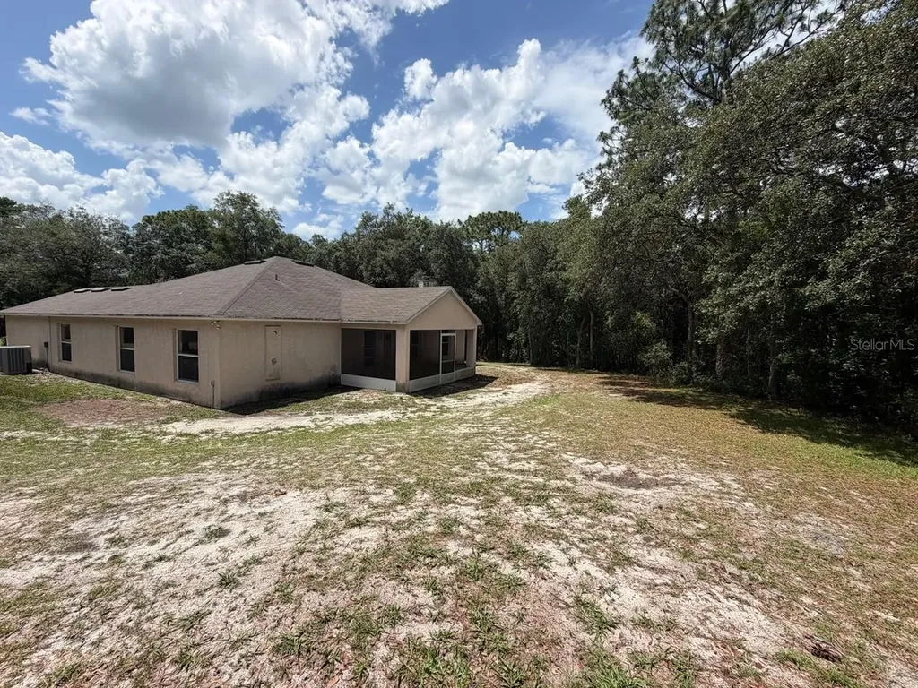 981 Sevilla Avenue Lake Helen FL 32744