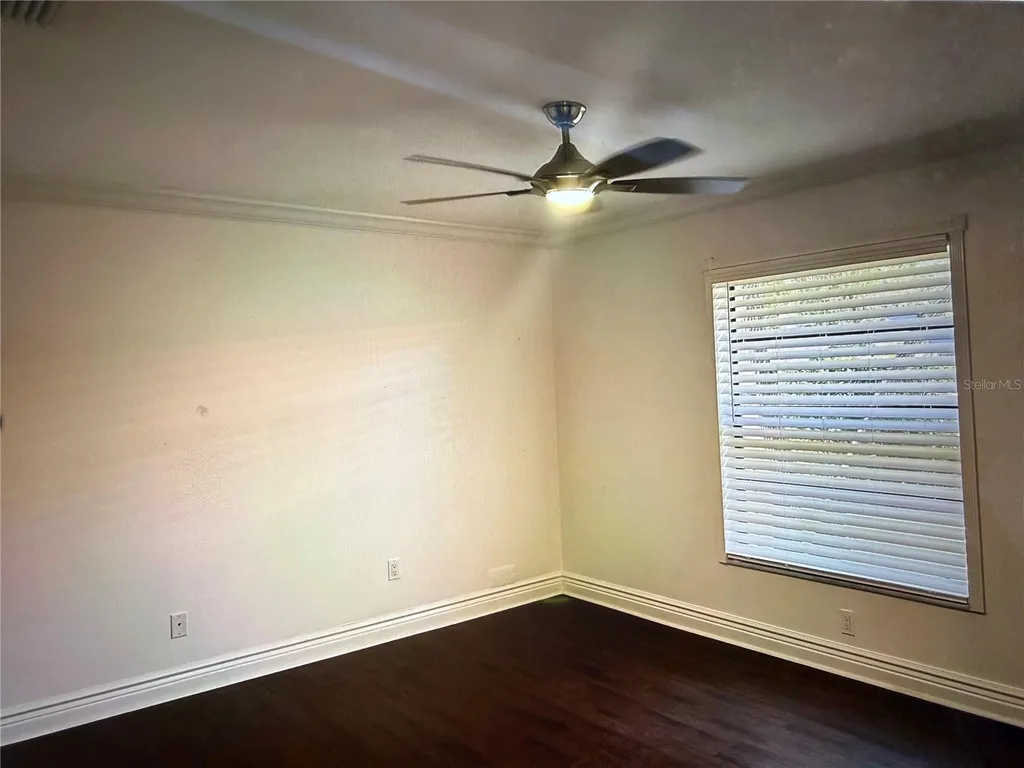 3947 De Foe Square Sarasota FL 34241