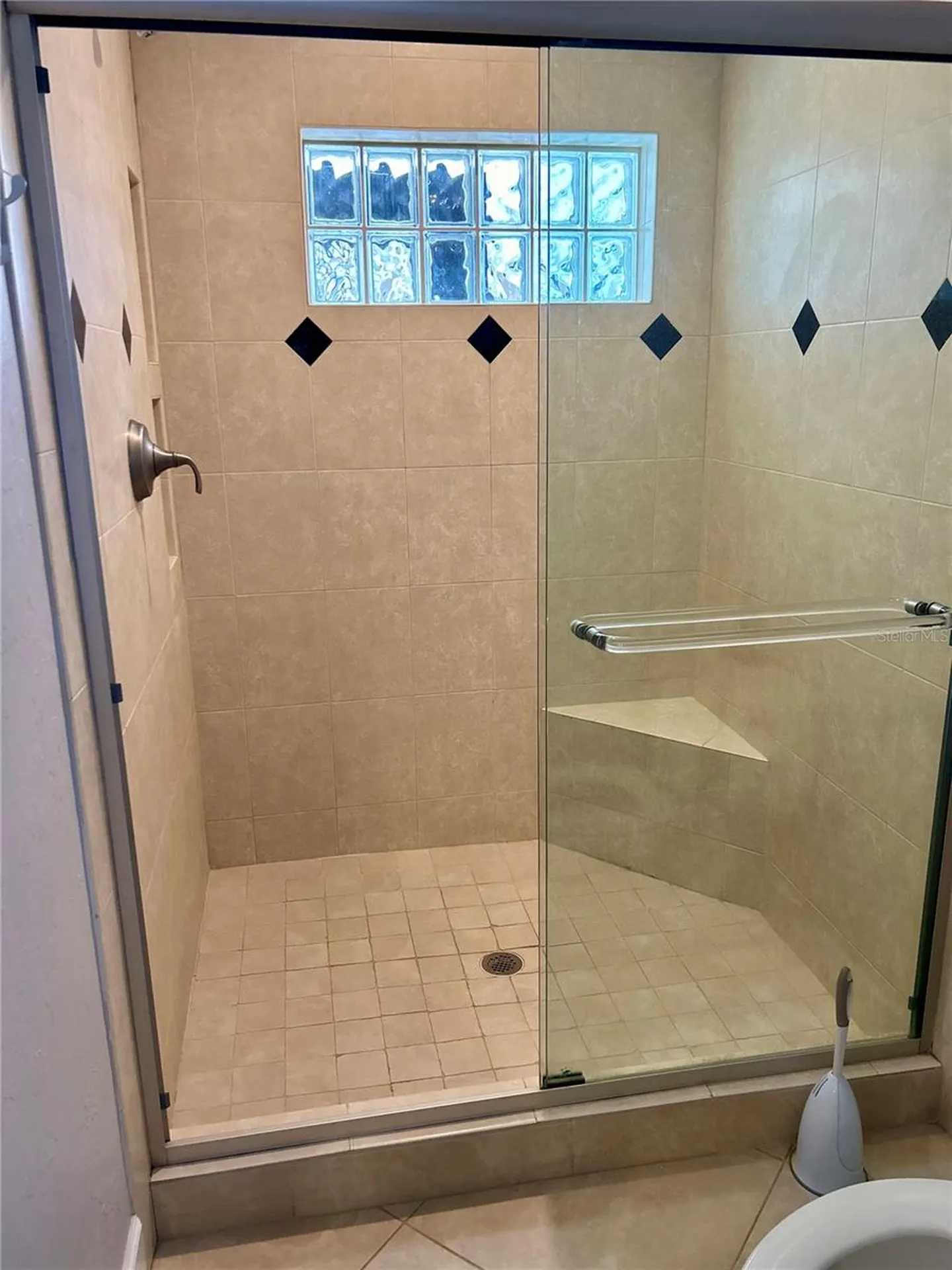3947 De Foe Square Sarasota FL 34241