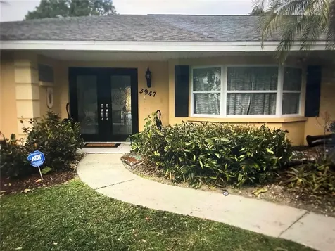 3947 De Foe Square Sarasota FL 34241