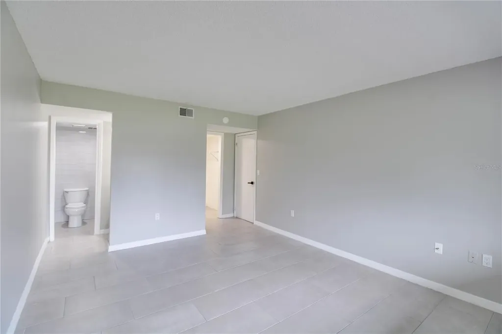 1054 Lotus Cove Court Altamonte Springs FL 32714