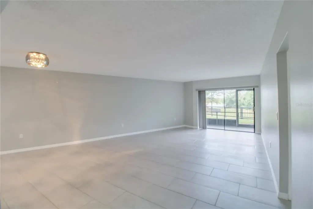 1054 Lotus Cove Court Altamonte Springs FL 32714