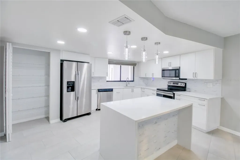 1054 Lotus Cove Court Altamonte Springs FL 32714