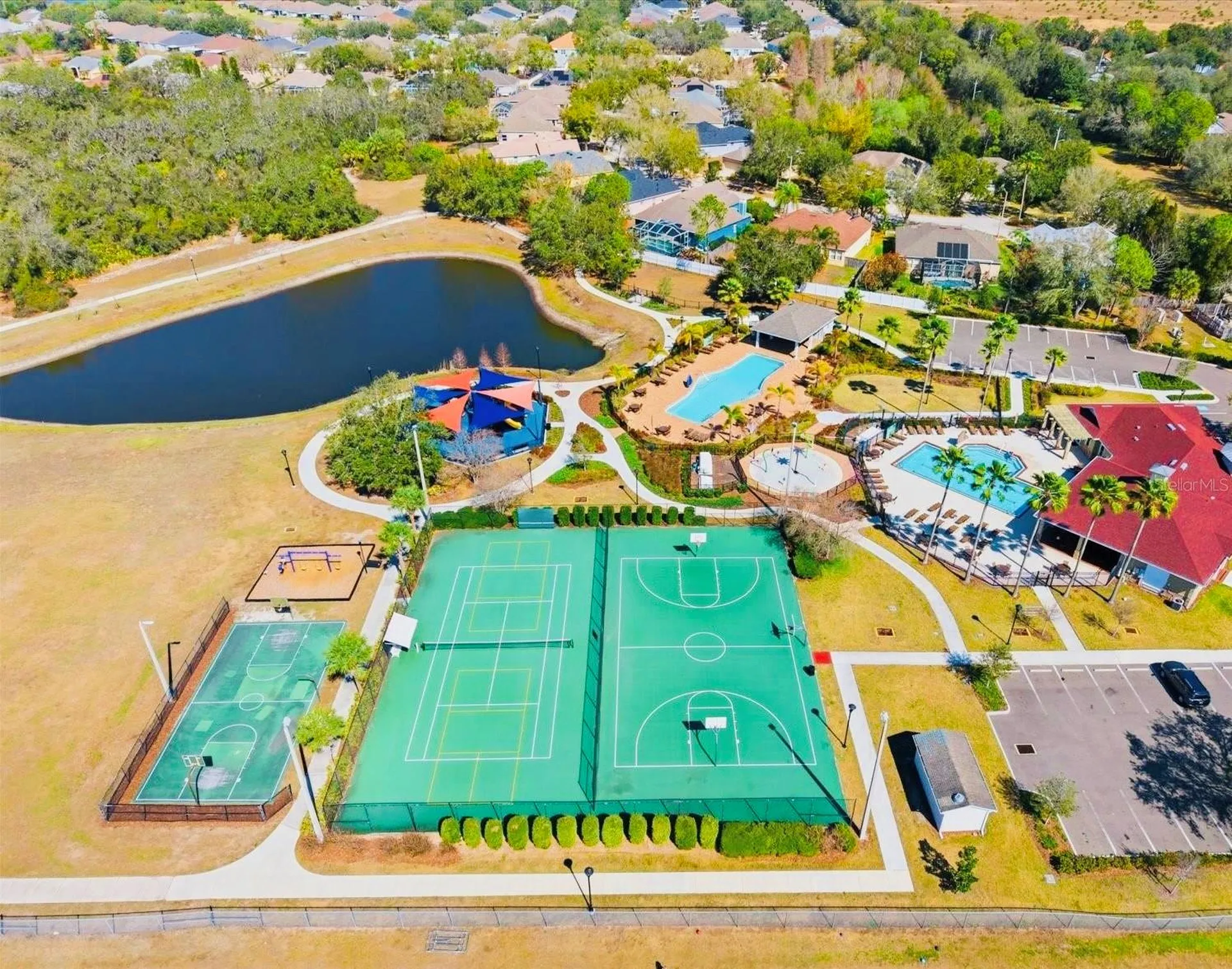 6801 Cambridge Park Drive Apollo Beach FL 33572