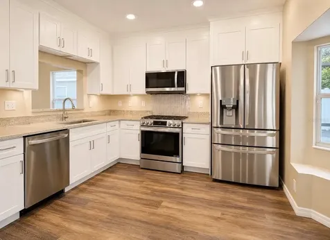6801 Cambridge Park Drive Apollo Beach FL 33572