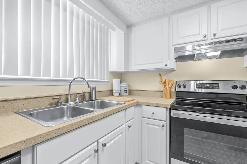 2944 Morgan Combee Road Lakeland FL 33801