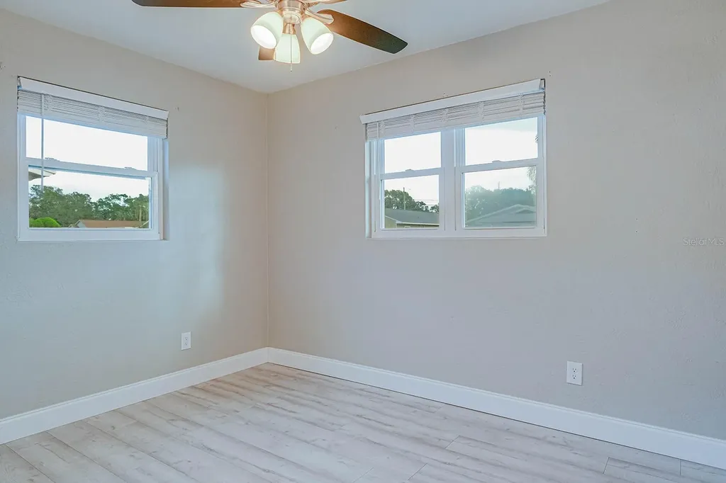 5135 Newton Avenue S Gulfport FL 33707