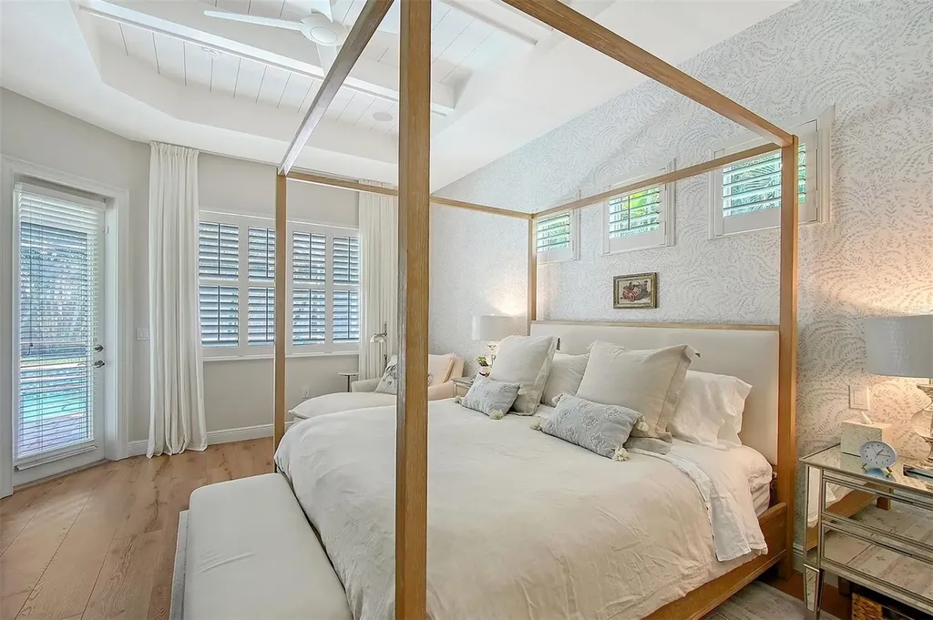 3921 Maravic Place Sarasota FL 34231