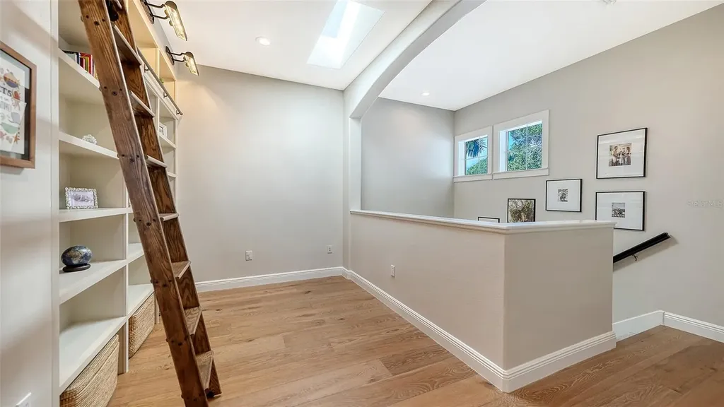 3921 Maravic Place Sarasota FL 34231