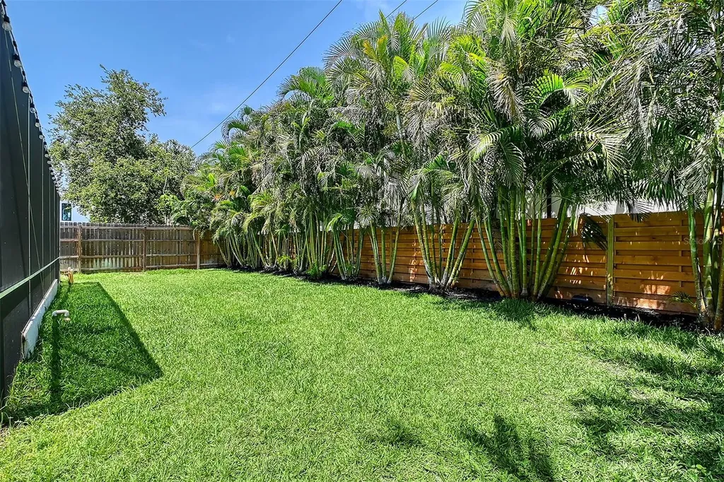 3921 Maravic Place Sarasota FL 34231