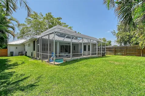 3921 Maravic Place Sarasota FL 34231