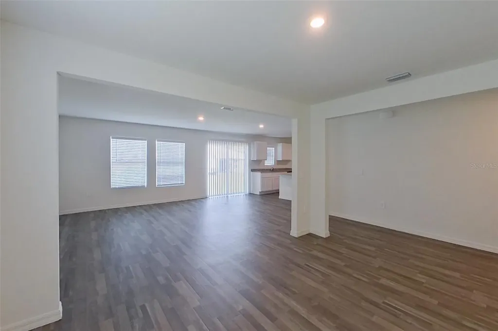 4020 Garden Boulevard Cape Coral FL 33909