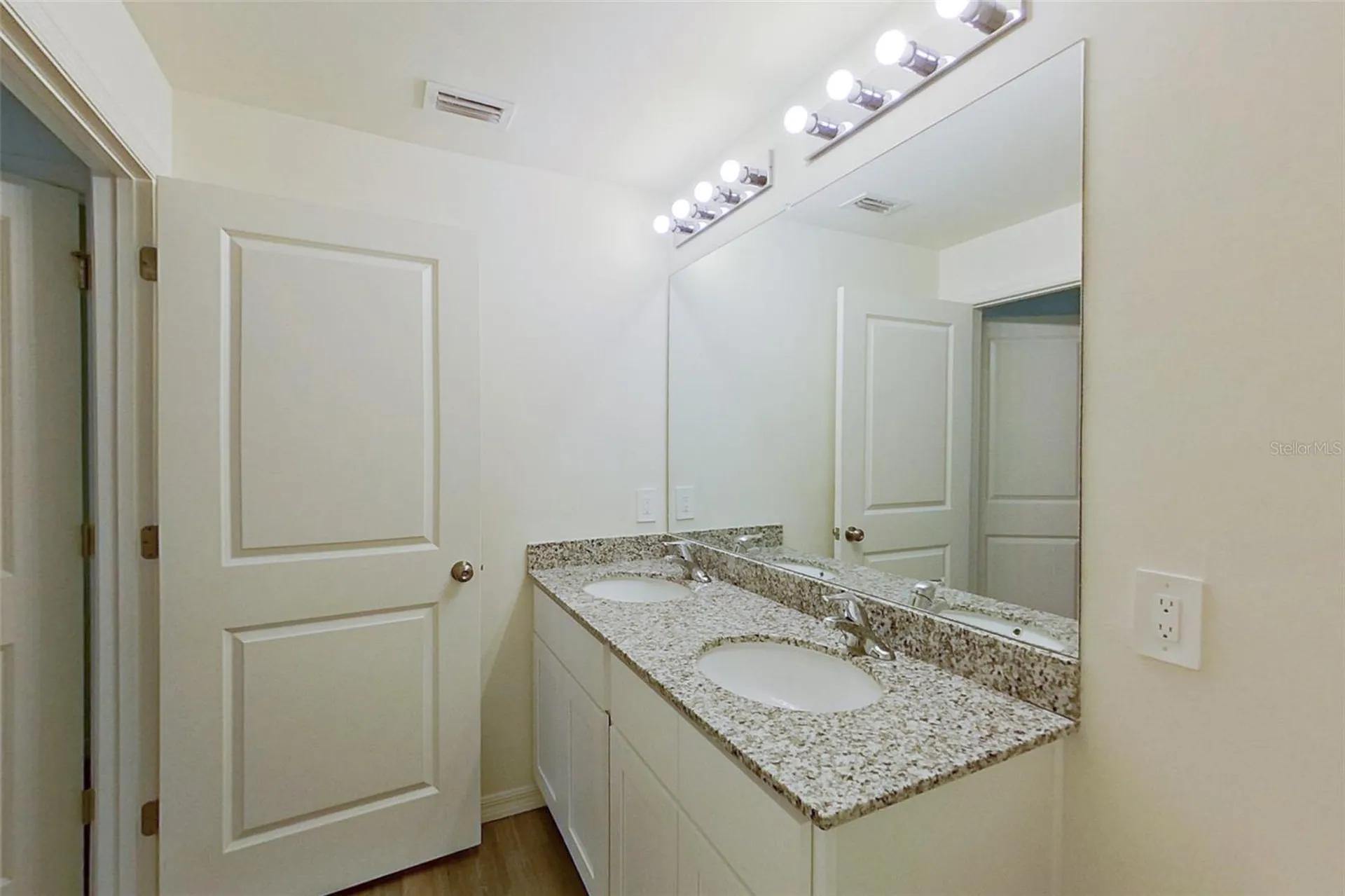 4020 Garden Boulevard Cape Coral FL 33909