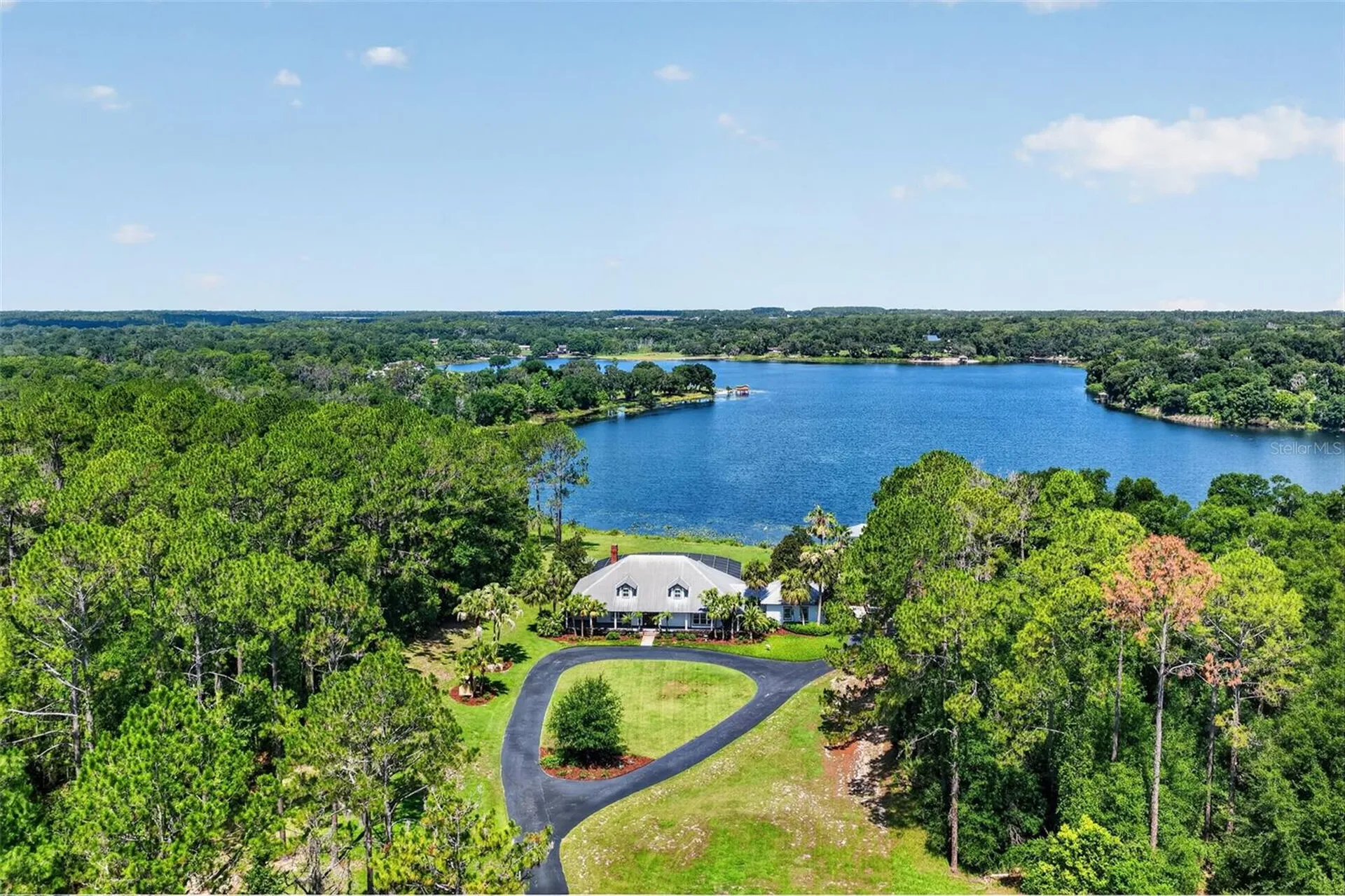 22625 Lake Seneca Road Eustis FL 32736
