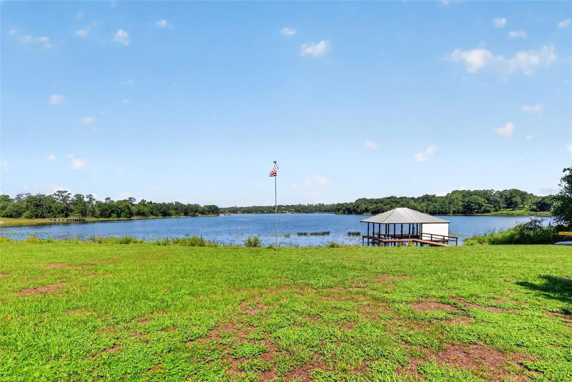 22625 Lake Seneca Road Eustis FL 32736