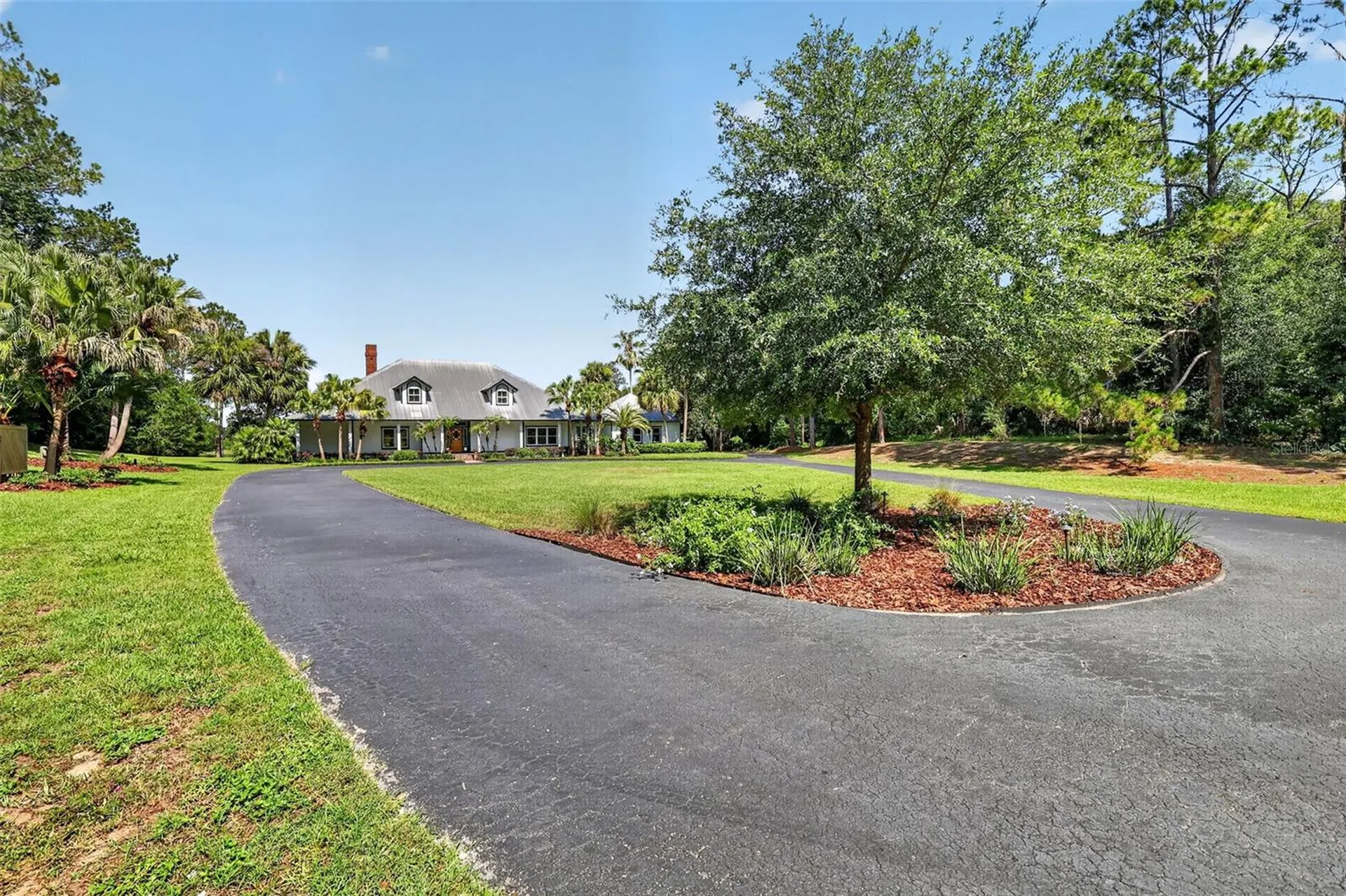 22625 Lake Seneca Road Eustis FL 32736