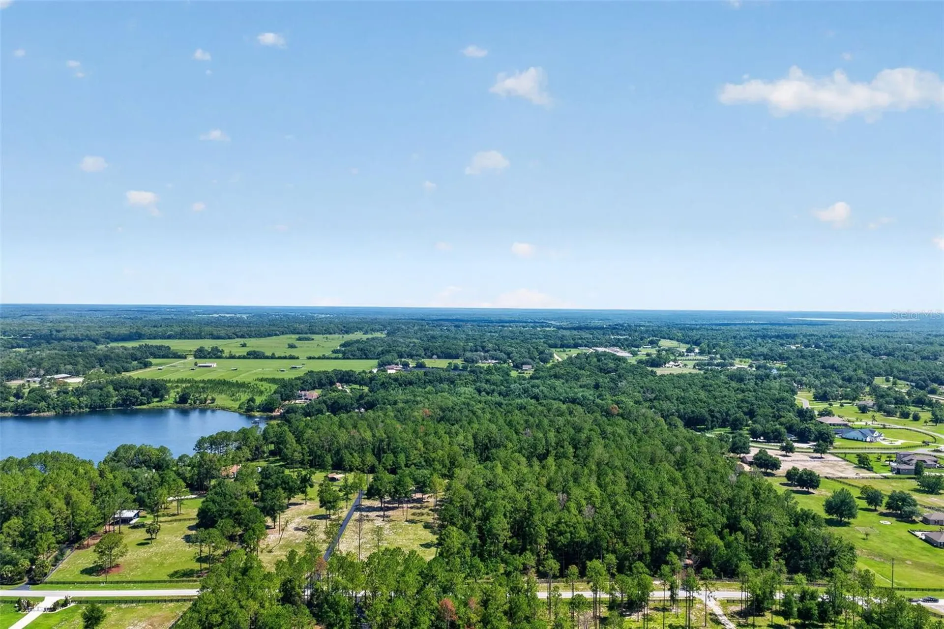 22625 Lake Seneca Road Eustis FL 32736