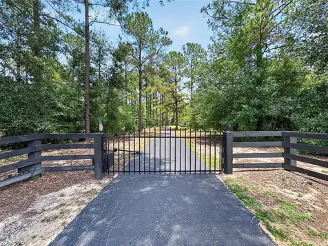 22625 Lake Seneca Road Eustis FL 32736